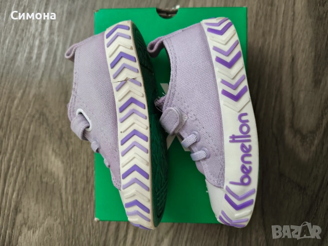 Кецове Benetton номер 25 за момиче + ПОДАРЪК кроксове или плажни чехлички