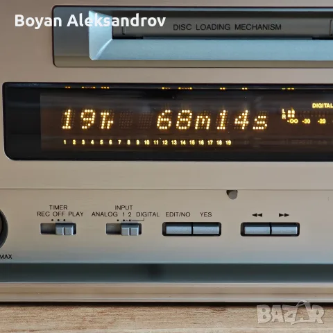 Аудиофилски MiniDisc плеър Onkyo MD-122 с оригинално дистанционно, снимка 5 - Декове - 55568830