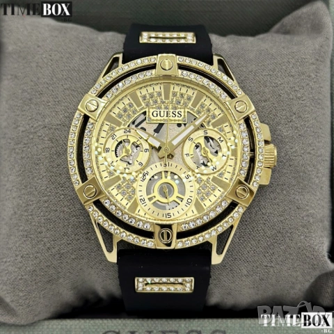 Guess GW0536L3 Queen