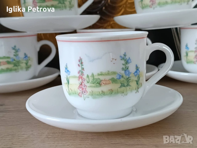 Френски аркопал сервиз, снимка 5 - Антикварни и старинни предмети - 54582009
