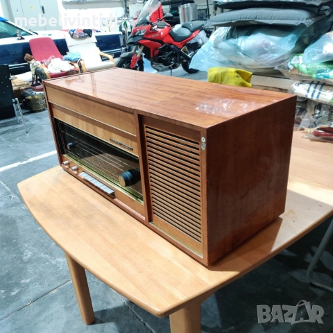 Ретро радиограмофон Rema 2080 Phono с полирана повърхност, снимка 3 - Антикварни и старинни предмети - 53762953