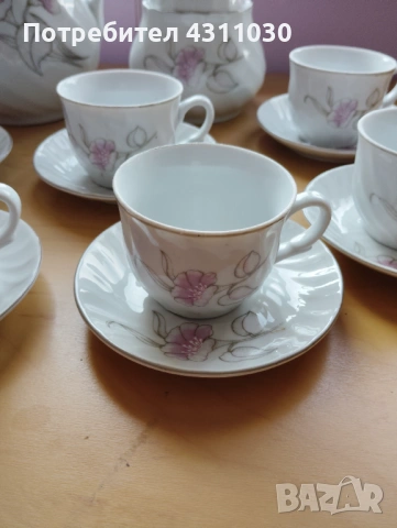 Нови българси  сервизи за кафе от 80-те години, снимка 3 - Сервизи - 54199352