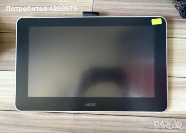 Wacom One 13 Graphics Display – като нов + оригинална писалка, раница и пълен комплект, снимка 2 - Таблети - 55435090