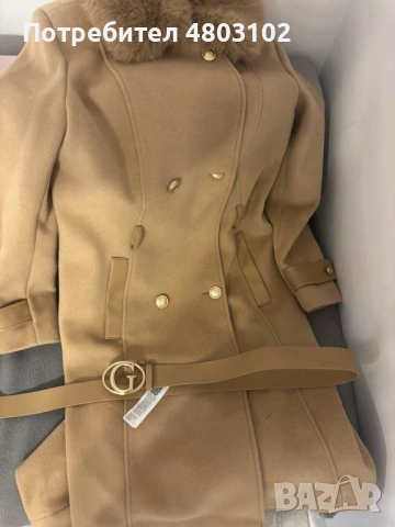 Палто на Guess ново и не носено с етикет. Размер М, снимка 4 - Якета - 54258964