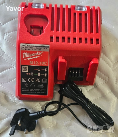 Milwaukee M18 комплект – ударен гайковерт + ударен винтоверт + 2 батерии 4Ah + зарядно + куфар, снимка 13 - Винтоверти - 53802535