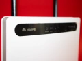 HUAWEI B593s 4G LTE SIM рутер Cat6 300Mbps Wi-Fi + Телефонна станция, снимка 4