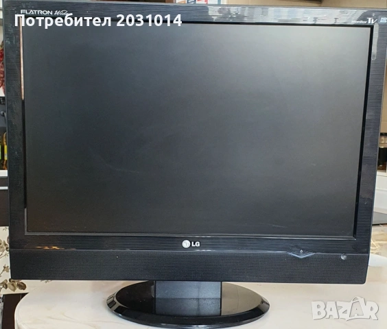 Монитор телевизор LG 17-инчов екран 