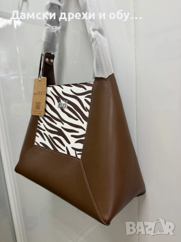 DOCA чанта , снимка 4 - Чанти - 55005637