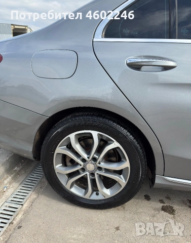 Продавам Мерцедес С300 2i в добро състояние , снимка 6 - Автомобили и джипове - 55047420