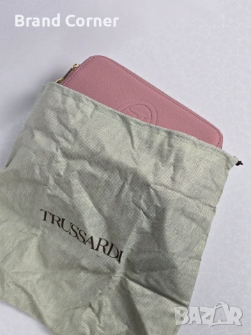Нова дамска чанта Trussardi в розово с дълга дръжка, снимка 6 - Чанти - 54406956