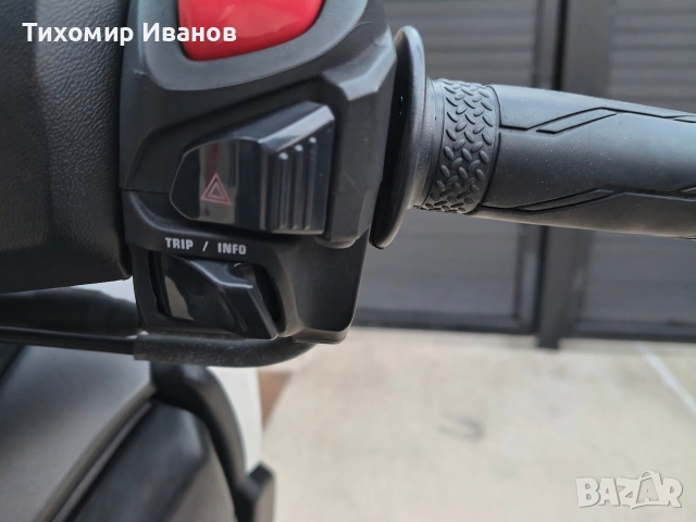 yamaha x max 300, снимка 8 - Мотоциклети и мототехника - 54496150