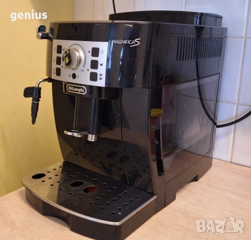 Кафеавтомат Delonghi Magnifica S ecam 22.110b, снимка 4 - Кафемашини - 53970907
