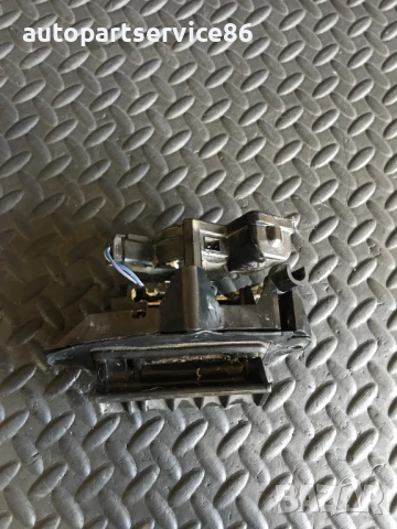 Външна дръжка с актуатор за отваряне за Toyota Celica (2002) 69150-20010