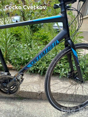 Specialized Sirrus Sport Disc, снимка 2 - Велосипеди - 54460737