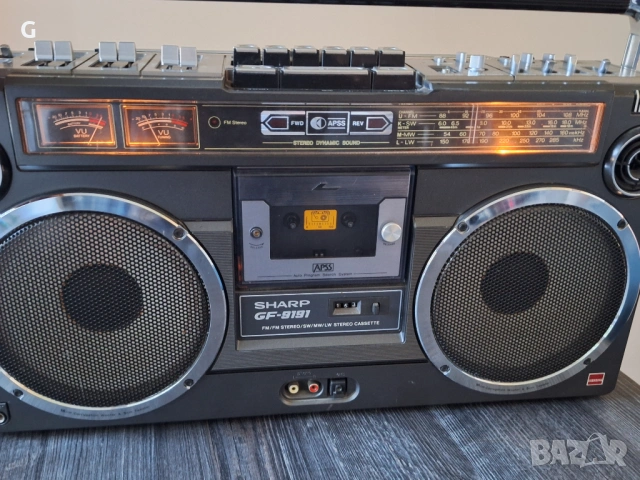 Стерео радиокасетофон Sharp GF-9191HB. Като нов., снимка 2 - Радиокасетофони, транзистори - 54899050