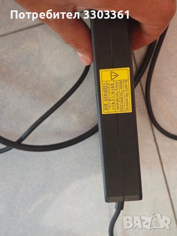 Адаптер / Зарядно ACER 135 вата лилава букса, снимка 2 - Кабели и адаптери - 55096416
