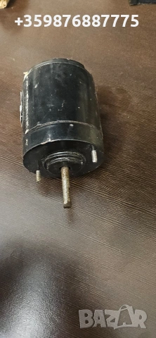 моторче чистачки 12 волта Руско Руска Ретро Руски Българско Москвич Газ Уаз , снимка 3 - Части - 54226269