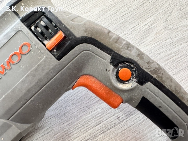 ПЕРФОРАТОР DAEWOO DARH-26SRE 3.00 J SDS PLUS 800 W, снимка 6 - Перфоратори - 55282402