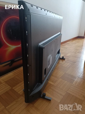 Телевизор PHILIPS Ambilight 43 инча, снимка 4 - Телевизори - 55242810