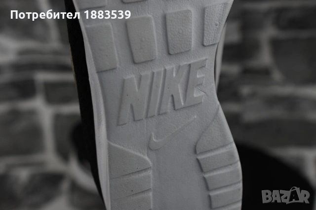 маратонки Nike 45 номер, снимка 3 - Спортни обувки - 54462692