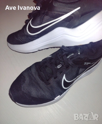 Унисекс оригинални маратонки Nike, снимка 2 - Маратонки - 54733143