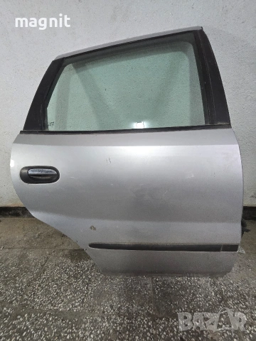 Задна дясна врата Nissan Almera Tino 2000-2006 ОБОРУДВАНА