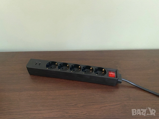 Разклонител Hama 5 гнезда, 2 x USB-A + Гаранция