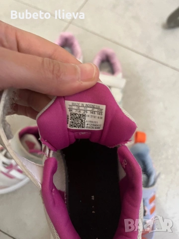 Детски маратонки adidas, снимка 2 - Детски маратонки - 54620015