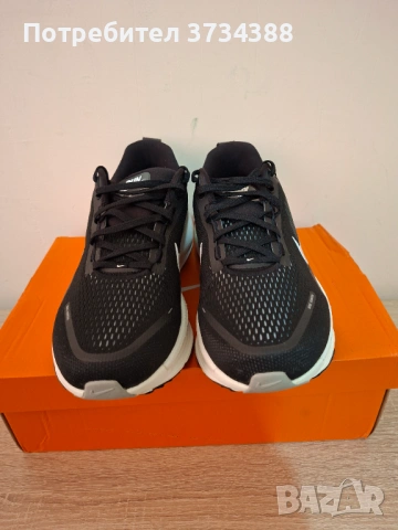 Маратонки за бягане Nike Vormero 18, снимка 7 - Маратонки - 54590867
