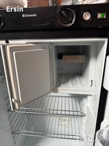 Хладилник Dometic RM5380 (Свален от чисто нов Кемпер) , снимка 10 - Хладилни чанти - 54614779