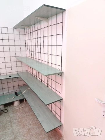 До 17 ти май продавам раздвижен стелаж за стенен монтаж 200 /180см, снимка 3 - Стелажи и щандове - 54567388