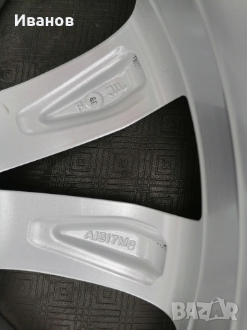 оригинални джанти 17" 5х112 Skoda , снимка 12 - Гуми и джанти - 55014991