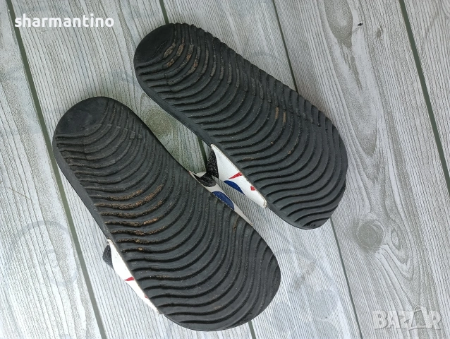 Nike чехли N 28,5, снимка 3 - Детски сандали и чехли - 54758030