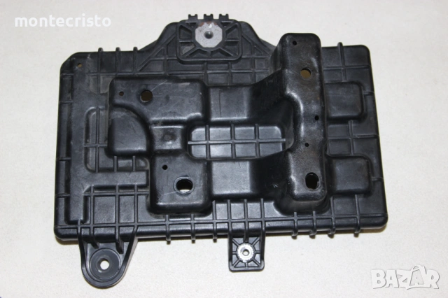 Стойка акумулатор Hyundai Tucson TL (2015-2018г.) 37150-D3100 / 37150D3100 стоика