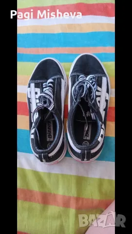 маратонки vans bizzey