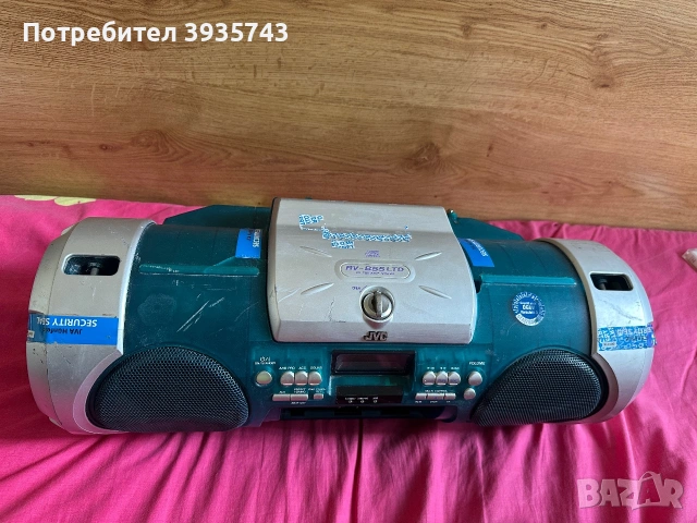 JVC RV B55 boombox касетофон , снимка 2 - Радиокасетофони, транзистори - 55010082