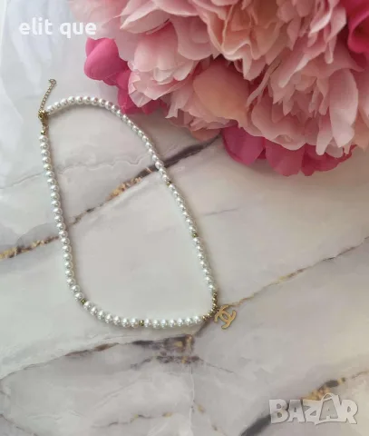 дамско колие с перли и висулка на chanel , снимка 4 - Колиета, медальони, синджири - 55647091