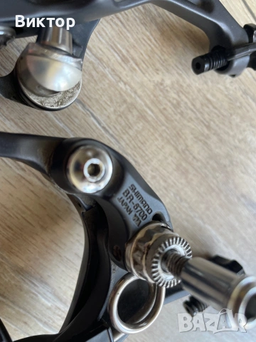 Шосейни спирачки Shimano Ultegra BR-6700, снимка 3 - Части за велосипеди - 54972266