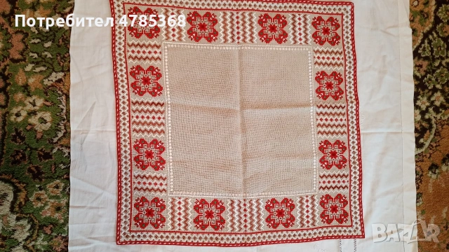 Нови карета българска бродерия