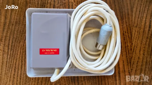 Hornypfhon EV 7013/30NO Vintage динамичен микрофон пройзведен от фабриката на Phillips-Austria. , снимка 3 - Микрофони - 55628814