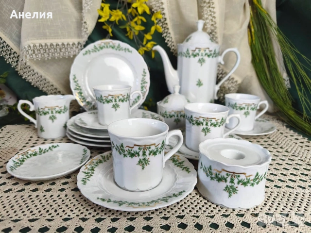 Eschenbsch Bavaria Дизайн
Grüne Ranke / Goldene Schleife“ (Зелена клонка / Златна панделка)