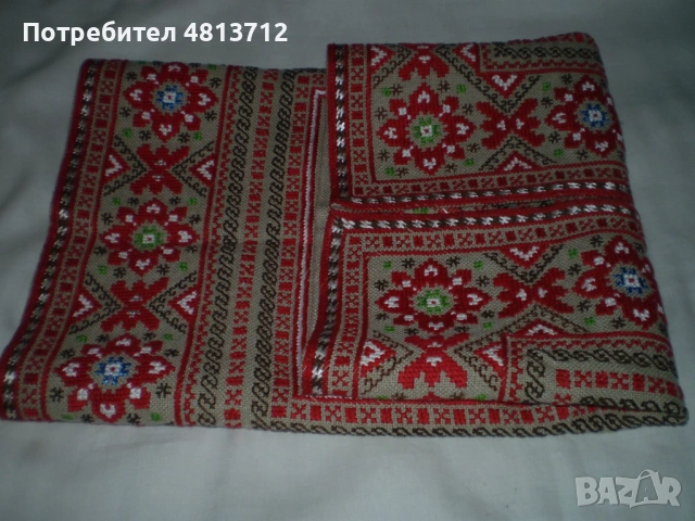 Традиционна Българска ръчно бродирана покривка за маса червена бродерия, снимка 13 - Други ценни предмети - 54383172