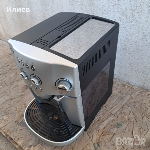 Кафемашина Delonghi Magnifica , снимка 2 - Кафемашини - 54443234