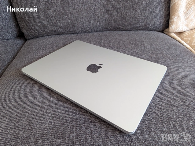 MacBook Air 13 M4 24/512 Silver. Battery 5 cycles.