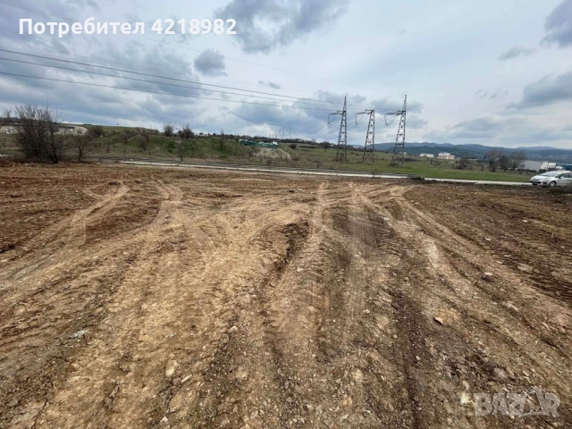 ПРОДАВАМ ИМОТ - 1.6 дка на главен път - гр. Нови Искър, снимка 7 - Парцели - 54397129