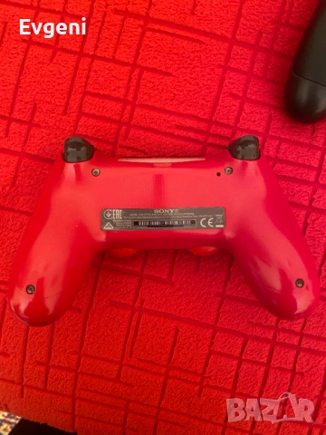Оригинални джойстици за Playstation 4 Dualshock 4 V2 Рециклиран PS4 Гаранция червен,син,камуфлаж,бял, снимка 3 - Игри за PlayStation - 54614019
