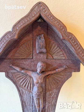 старо дървено разпятие, снимка 2 - Антикварни и старинни предмети - 54100410