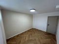 Собственик продава 3 стаен апартамент в кв. Възраждане 2, снимка 8