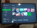 Xbox One S 500GB с 1 джойстик и диск, снимка 1