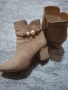 Боти , снимка 2
